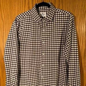 Large Trim Fit Mizzen and Main "Montauk" Shirt